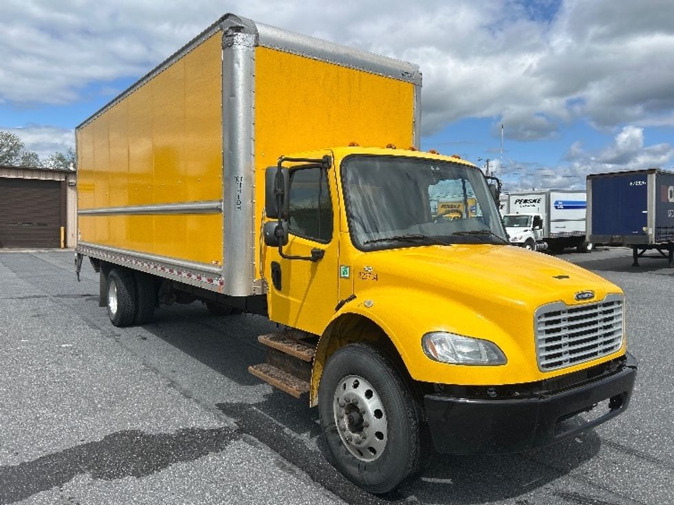 Medium Duty Box Truck-Light and Medium Duty Trucks-Freightliner-2019-M2-Harrisburg-PA-331,556\n\t\tmiles-$ 20,000 - Image 1