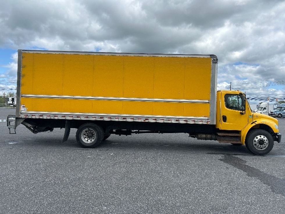 Medium Duty Box Truck-Light and Medium Duty Trucks-Freightliner-2019-M2-Harrisburg-PA-331,556\n\t\tmiles-$ 20,000 - Image 15