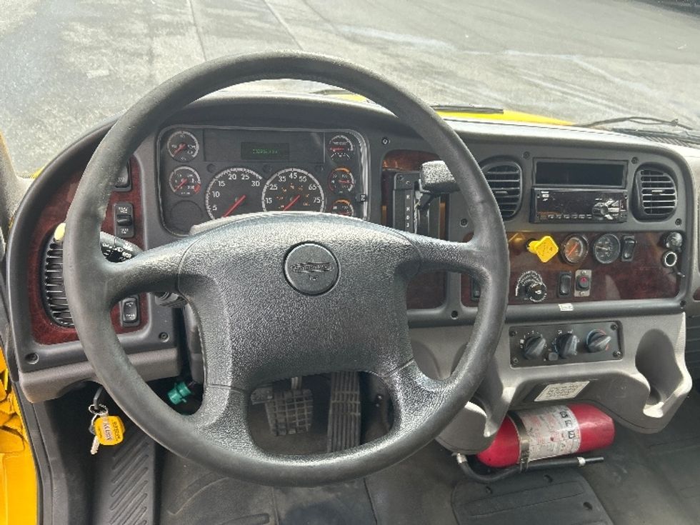 Medium Duty Box Truck-Light and Medium Duty Trucks-Freightliner-2019-M2-Harrisburg-PA-331,556\n\t\tmiles-$ 20,000 - Image 18