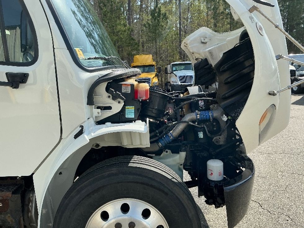 Medium Duty Box Truck-Light and Medium Duty Trucks-Freightliner-2019-M2-Harrisonburg-VA-224,202\n\t\tmiles-$ 45,500 - Image 23