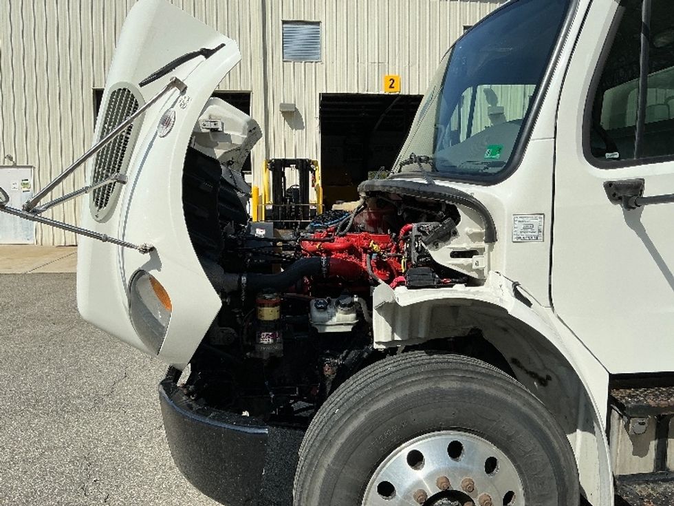 Medium Duty Box Truck-Light and Medium Duty Trucks-Freightliner-2019-M2-Harrisonburg-VA-224,202\n\t\tmiles-$ 45,500 - Image 24