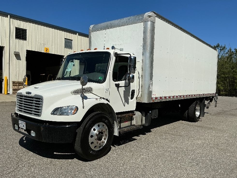 Medium Duty Box Truck-Light and Medium Duty Trucks-Freightliner-2019-M2-Harrisonburg-VA-224,202\n\t\tmiles-$ 45,500 - Image 3