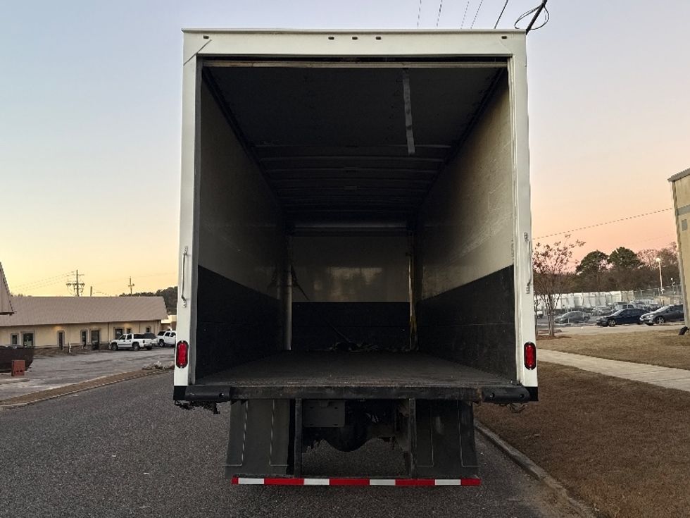 Medium Duty Box Truck-Light and Medium Duty Trucks-Freightliner-2019-M2-Homewood-AL-56,538\n\t\tmiles-$ 57,250 - Image 8