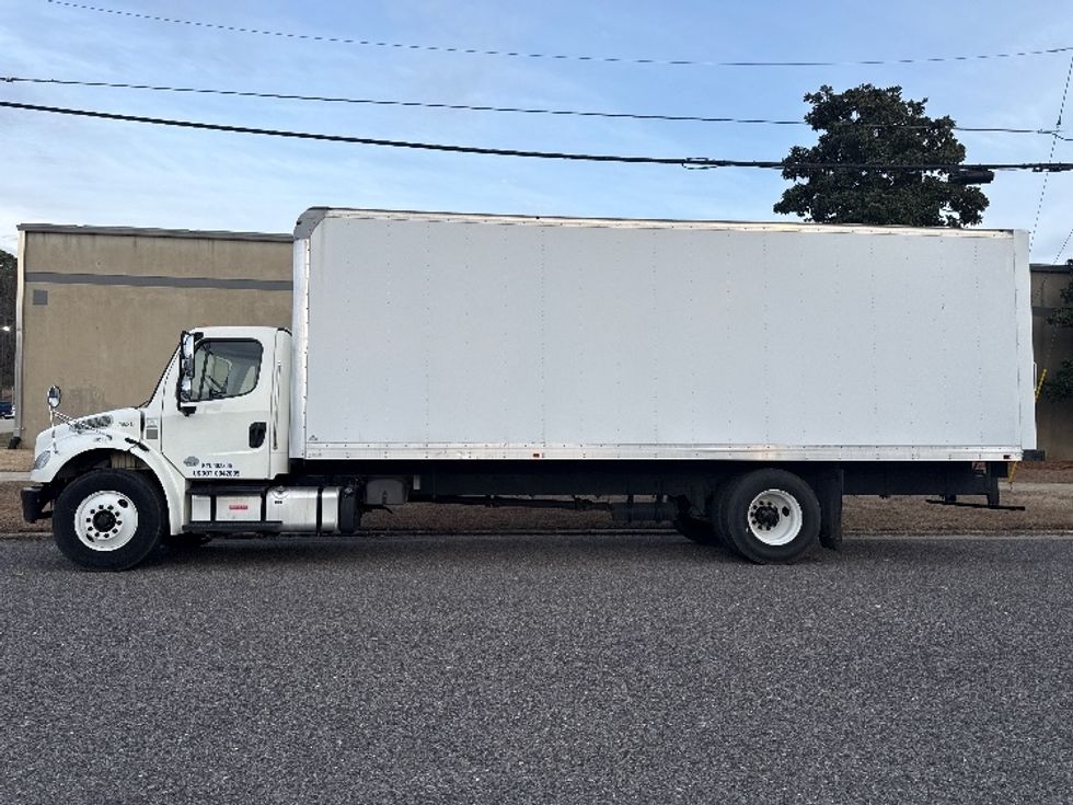 Medium Duty Box Truck-Light and Medium Duty Trucks-Freightliner-2019-M2-Homewood-AL-63,450\n\t\tmiles-$ 61,500 - Image 4