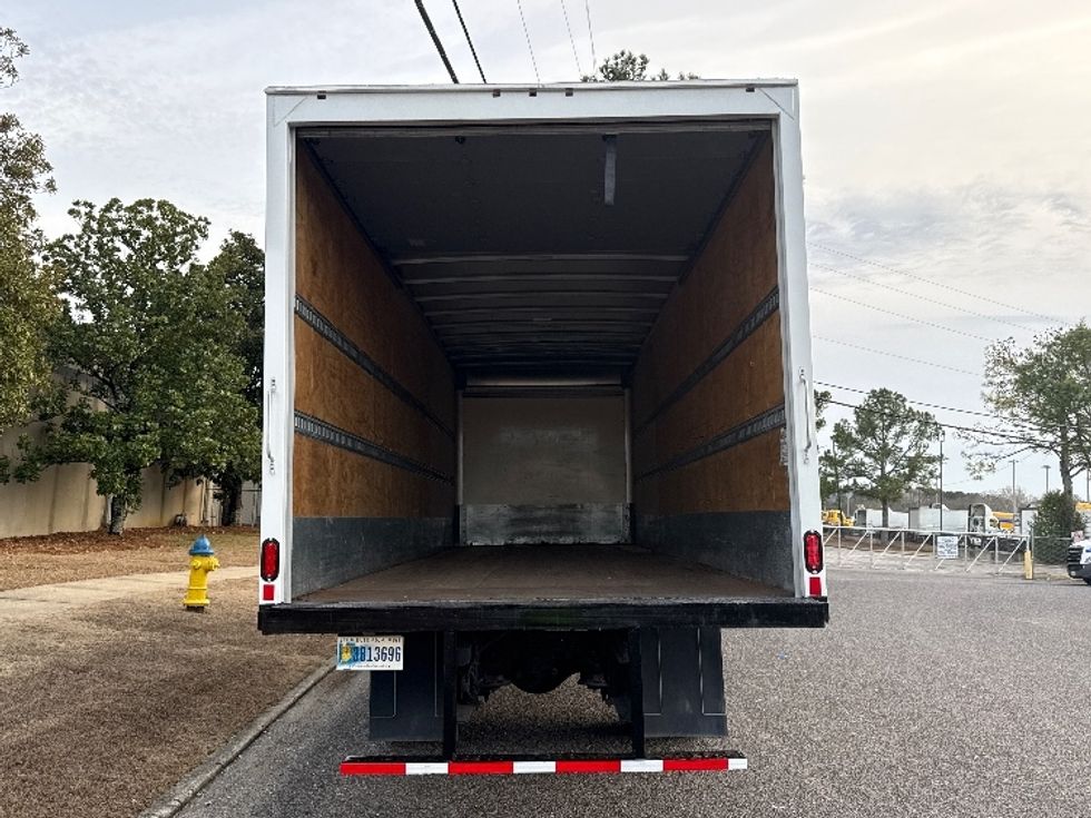 Medium Duty Box Truck-Light and Medium Duty Trucks-Freightliner-2019-M2-Homewood-AL-63,450\n\t\tmiles-$ 61,500 - Image 8