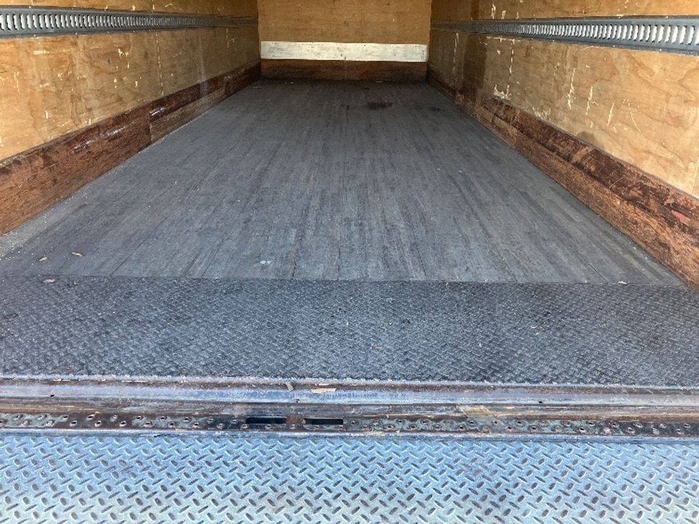 Medium Duty Box Truck-Light and Medium Duty Trucks-Freightliner-2019-M2-Hot Springs-AR-115,979\n\t\tmiles-$ 55,750 - Image 10