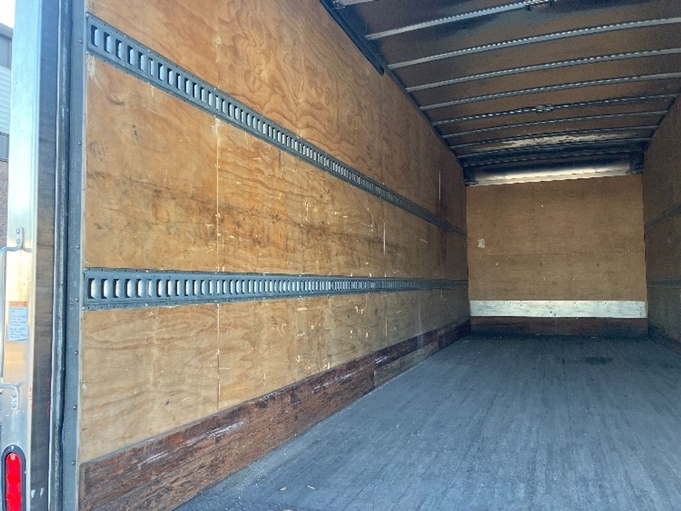 Medium Duty Box Truck-Light and Medium Duty Trucks-Freightliner-2019-M2-Hot Springs-AR-115,979\n\t\tmiles-$ 55,750 - Image 11
