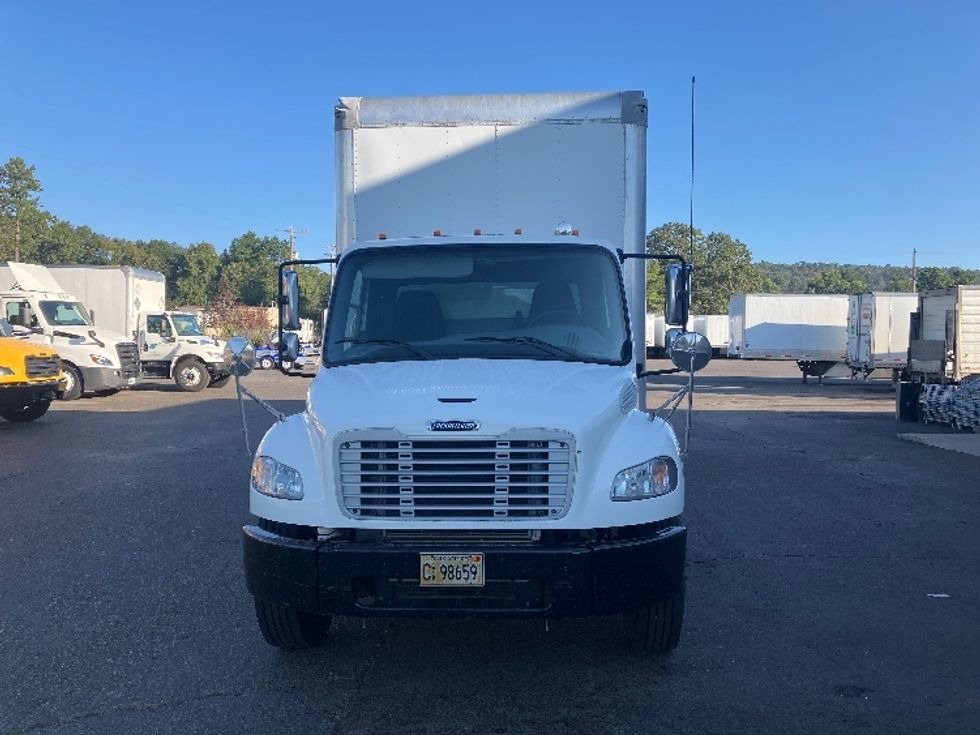 2019 Freightliner M2 106 Medium Duty photo 2
