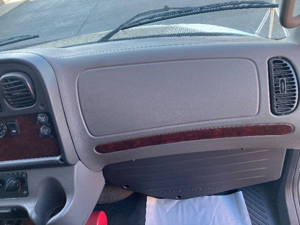 Medium Duty Box Truck-Light and Medium Duty Trucks-Freightliner-2019-M2-Hot Springs-AR-115,979\n\t\tmiles-$ 55,750 - Image 21