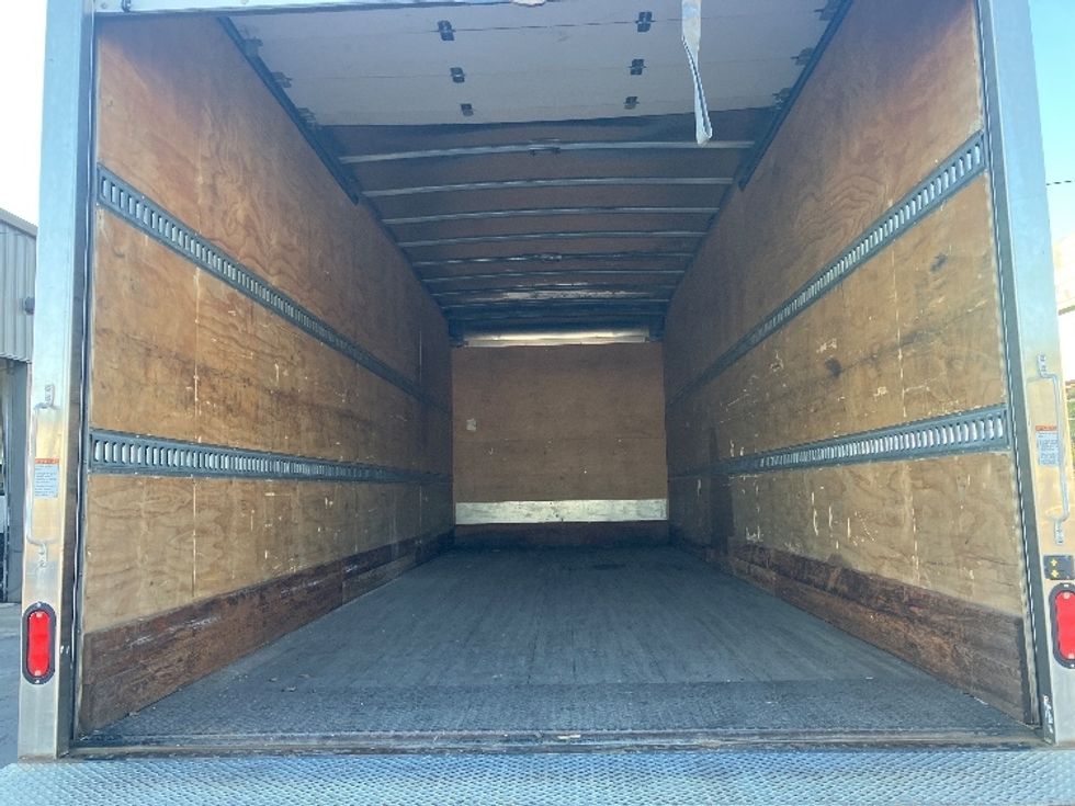 Medium Duty Box Truck-Light and Medium Duty Trucks-Freightliner-2019-M2-Hot Springs-AR-115,979\n\t\tmiles-$ 55,750 - Image 8