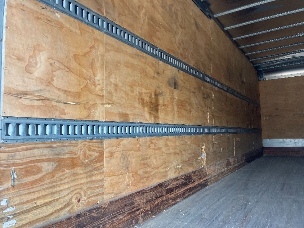 Medium Duty Box Truck-Light and Medium Duty Trucks-Freightliner-2019-M2-Hot Springs-AR-245,643\n\t\tmiles-$ 37,000 - Image 11