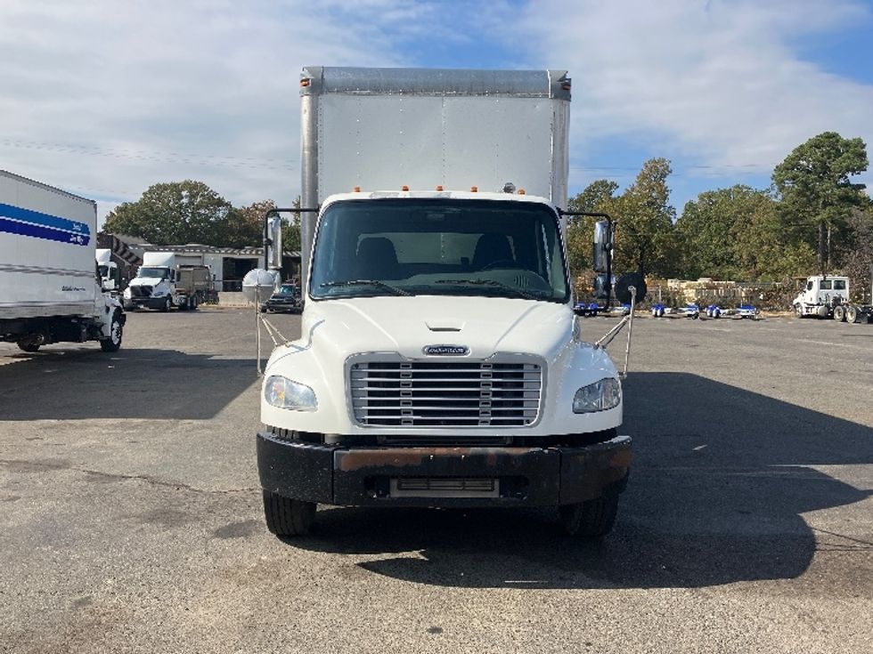 Medium Duty Box Truck-Light and Medium Duty Trucks-Freightliner-2019-M2-Hot Springs-AR-245,643\n\t\tmiles-$ 37,000 - Image 2