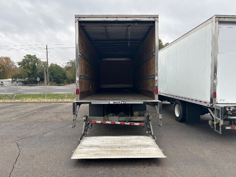 Medium Duty Box Truck-Light and Medium Duty Trucks-Freightliner-2019-M2-Hot Springs-AR-245,643\n\t\tmiles-$ 37,000 - Image 9