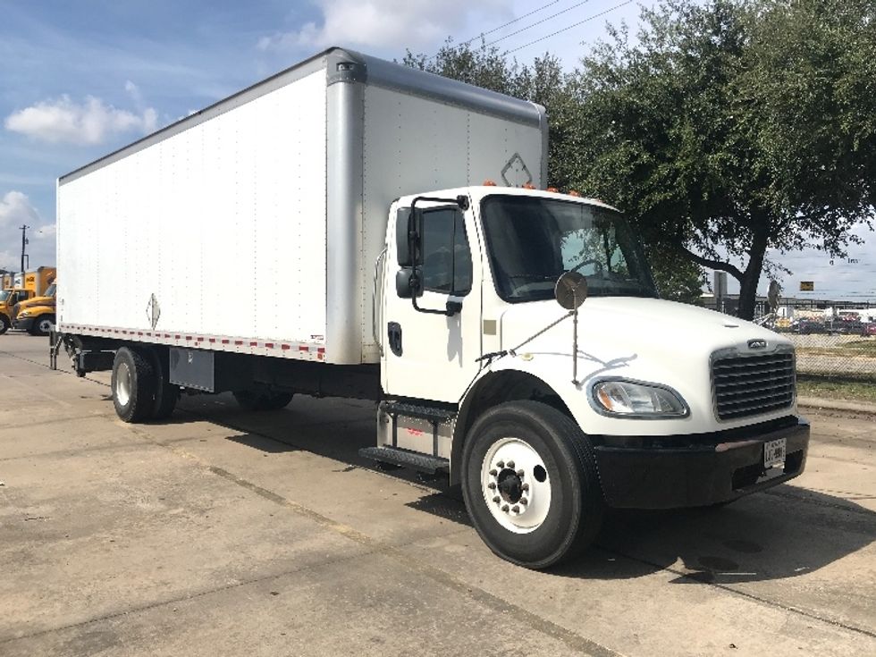 Medium Duty Box Truck-Light and Medium Duty Trucks-Freightliner-2019-M2-Houston-TX-176,315\n\t\tmiles-$ 39,750 - Image 1
