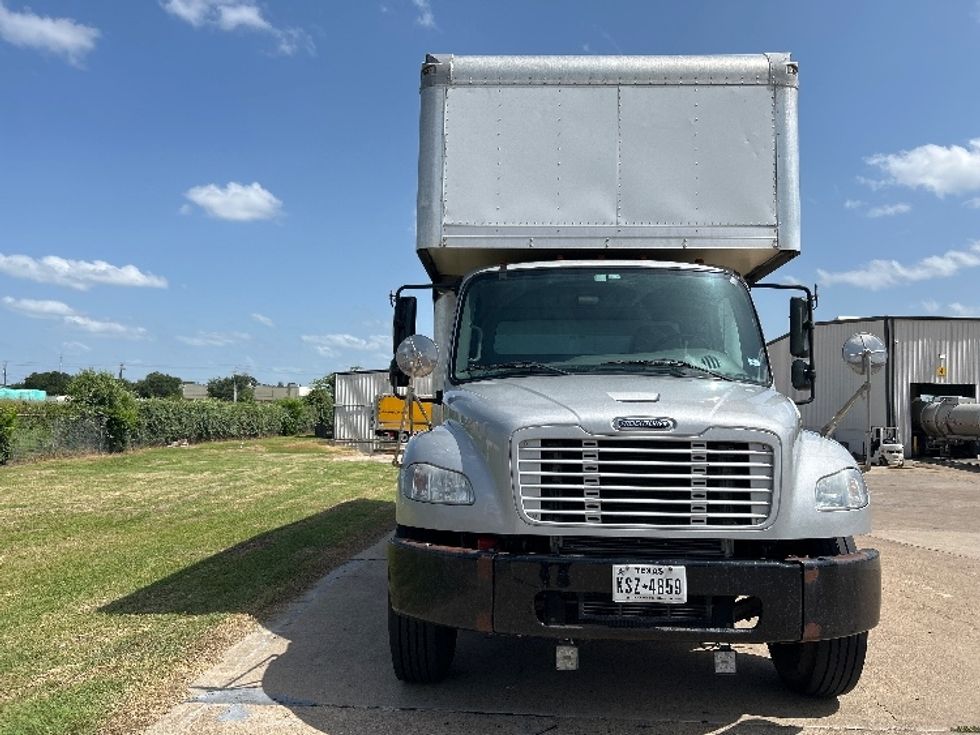 Medium Duty Box Truck-Light and Medium Duty Trucks-Freightliner-2019-M2-Houston-TX-177,728\n\t\tmiles-$ 55,250 - Image 2