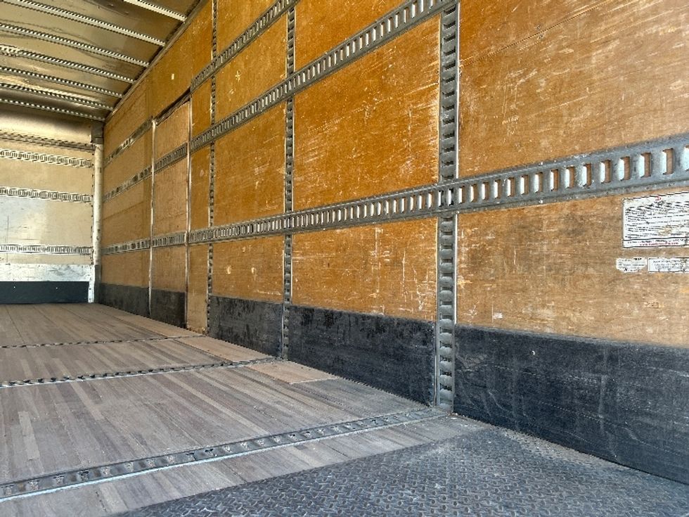 Medium Duty Box Truck-Light and Medium Duty Trucks-Freightliner-2019-M2-Houston-TX-183,605\n\t\tmiles-$ 53,750 - Image 13
