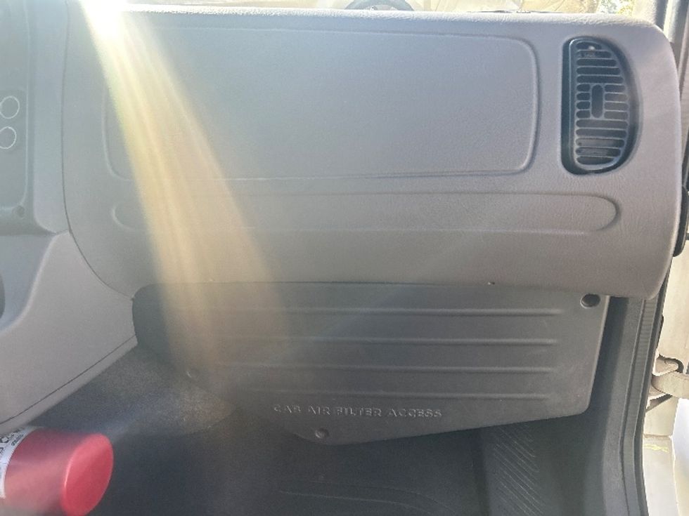 Medium Duty Box Truck-Light and Medium Duty Trucks-Freightliner-2019-M2-Houston-TX-183,605\n\t\tmiles-$ 53,750 - Image 21