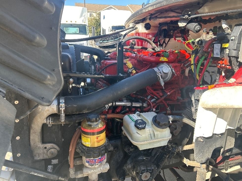 Medium Duty Box Truck-Light and Medium Duty Trucks-Freightliner-2019-M2-Houston-TX-183,605\n\t\tmiles-$ 53,750 - Image 24