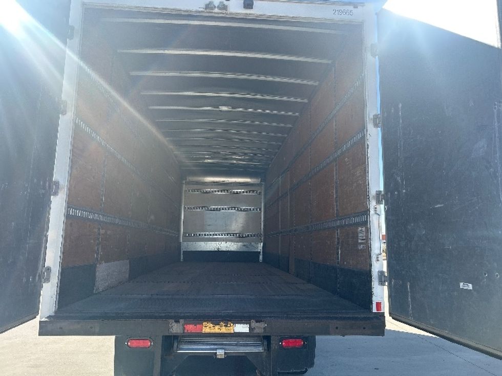 Medium Duty Box Truck-Light and Medium Duty Trucks-Freightliner-2019-M2-Houston-TX-183,605\n\t\tmiles-$ 53,750 - Image 8