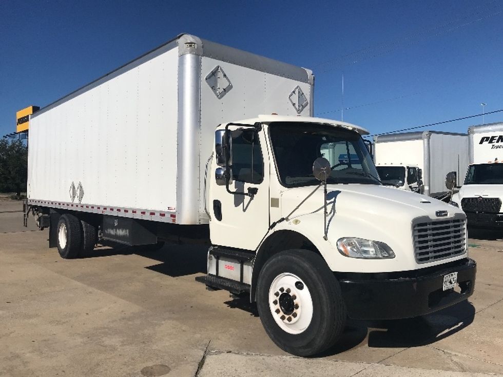 Medium Duty Box Truck-Light and Medium Duty Trucks-Freightliner-2019-M2-Houston-TX-189,391\n\t\tmiles-$ 40,000 - Image 1