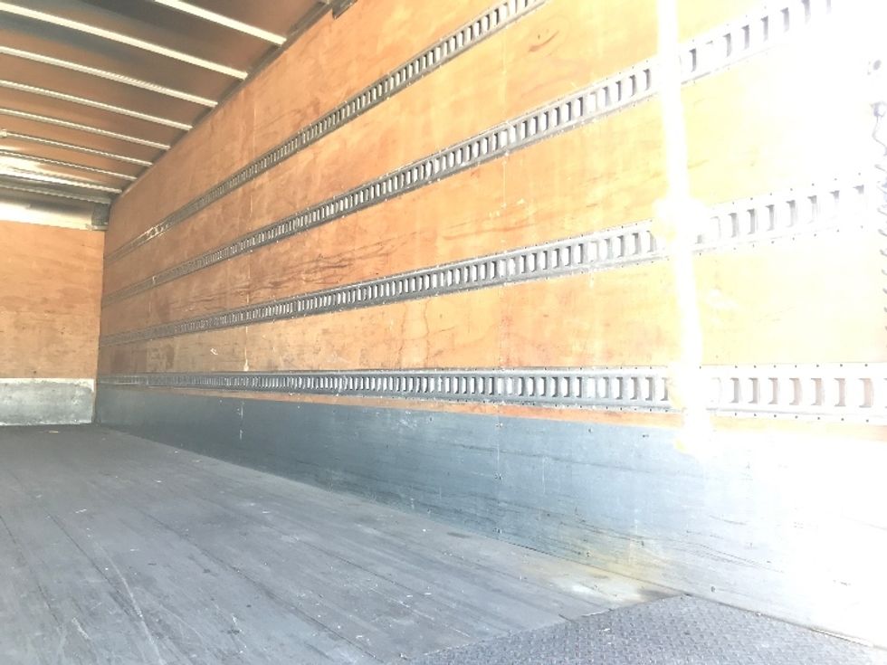 Medium Duty Box Truck-Light and Medium Duty Trucks-Freightliner-2019-M2-Houston-TX-189,391\n\t\tmiles-$ 40,000 - Image 12