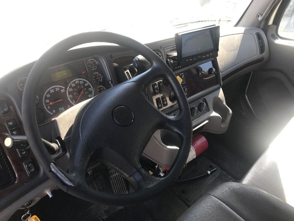 Medium Duty Box Truck-Light and Medium Duty Trucks-Freightliner-2019-M2-Houston-TX-189,391\n\t\tmiles-$ 40,000 - Image 17