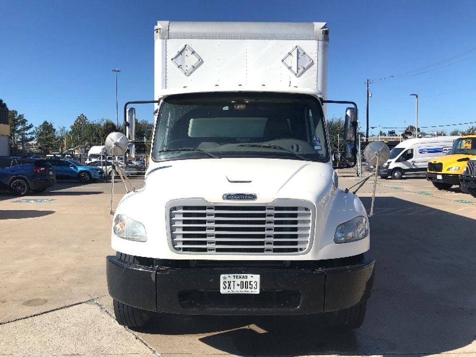Medium Duty Box Truck-Light and Medium Duty Trucks-Freightliner-2019-M2-Houston-TX-189,391\n\t\tmiles-$ 40,000 - Image 2