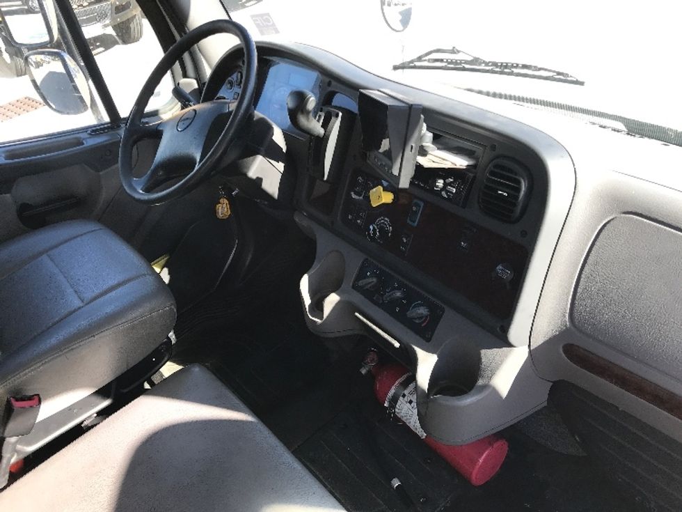 Medium Duty Box Truck-Light and Medium Duty Trucks-Freightliner-2019-M2-Houston-TX-189,391\n\t\tmiles-$ 40,000 - Image 22