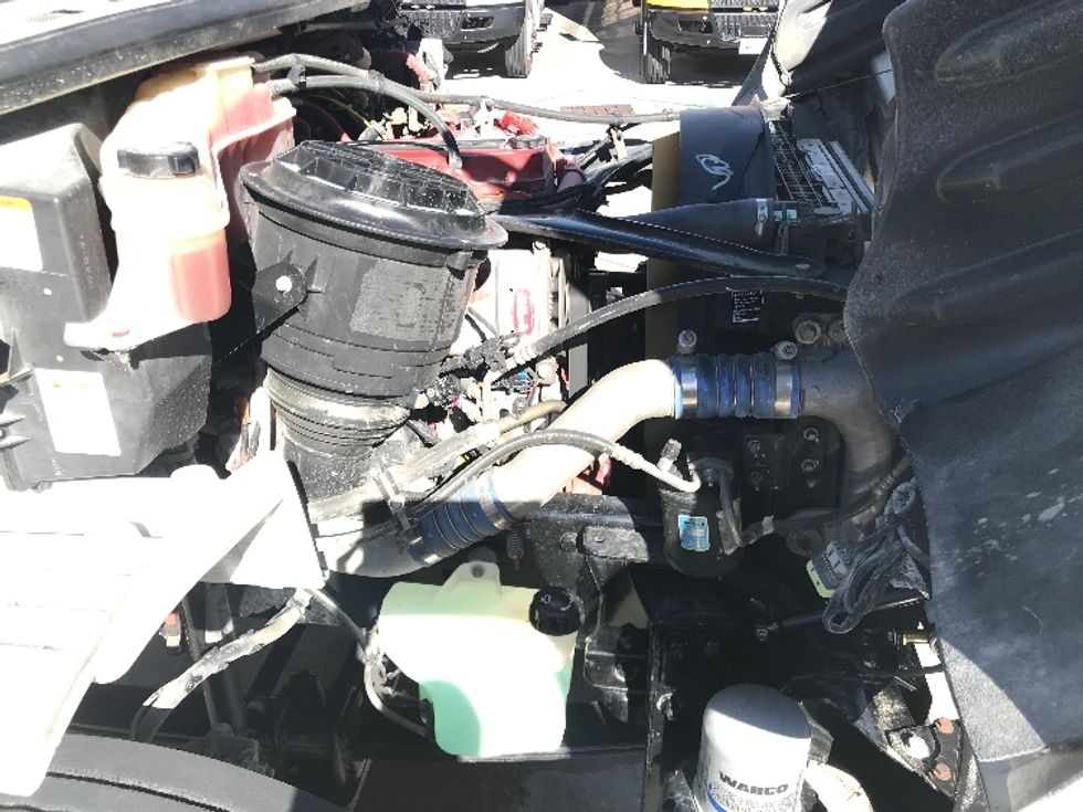 Medium Duty Box Truck-Light and Medium Duty Trucks-Freightliner-2019-M2-Houston-TX-189,391\n\t\tmiles-$ 40,000 - Image 23