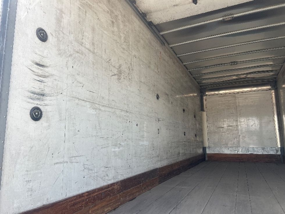 Medium Duty Box Truck-Light and Medium Duty Trucks-Freightliner-2019-M2-Houston-TX-261,664\n\t\tmiles-$ 43,500 - Image 11