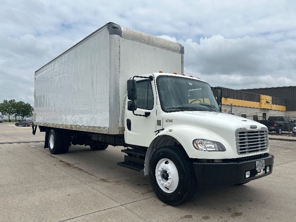 Medium Duty Box Truck-Light and Medium Duty Trucks-Freightliner-2019-M2-Houston-TX-274,131\n\t\tmiles-$ 33,250 - Image 1