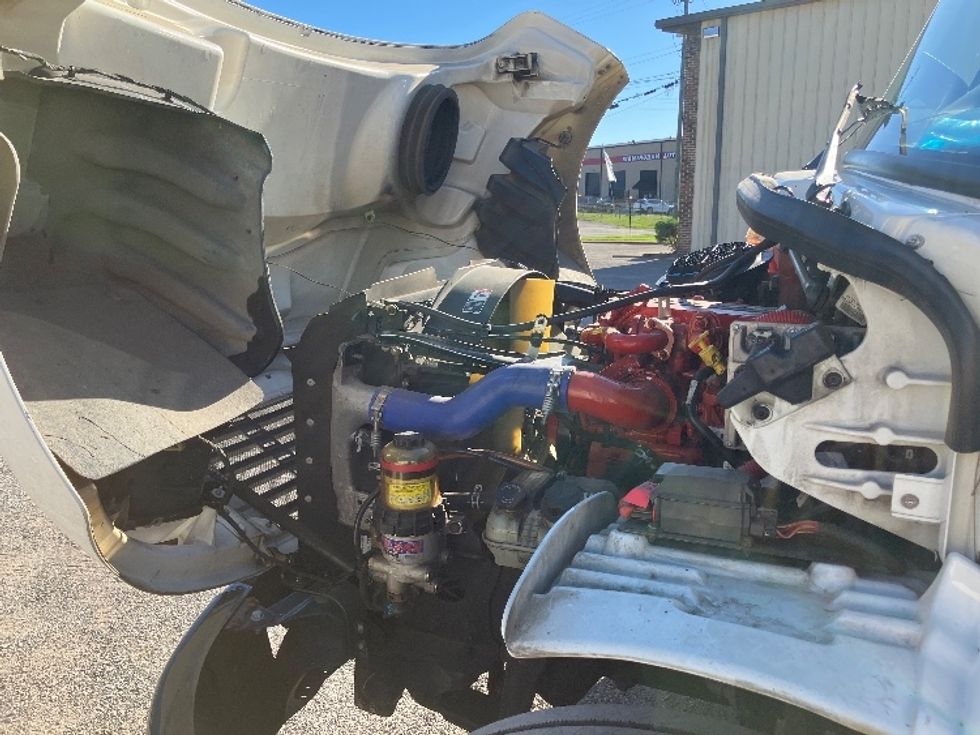 Medium Duty Box Truck-Light and Medium Duty Trucks-Freightliner-2019-M2-Hueytown-AL-140,316\n\t\tmiles-$ 53,000 - Image 24
