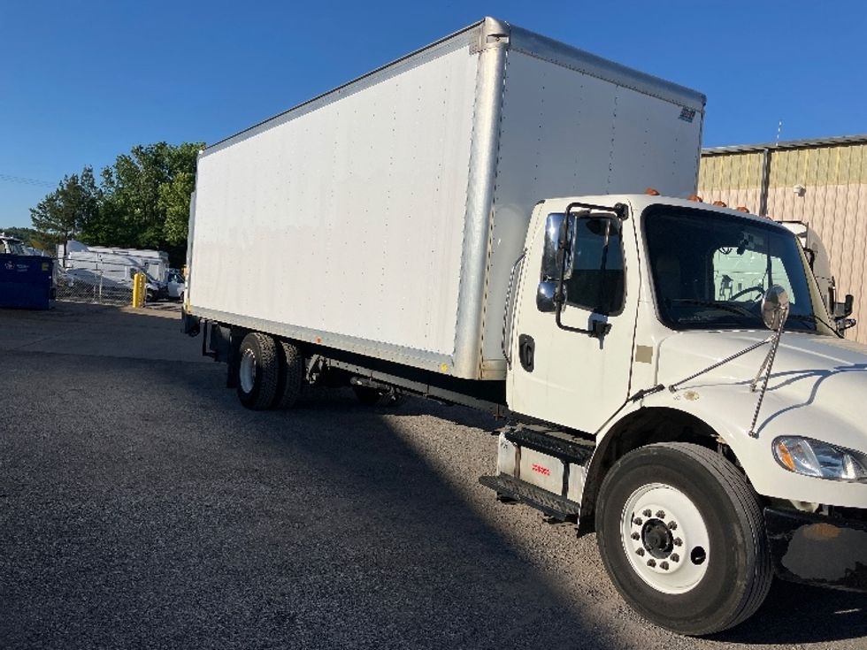 Medium Duty Box Truck-Light and Medium Duty Trucks-Freightliner-2019-M2-Hueytown-AL-140,316\n\t\tmiles-$ 53,000 - Image 3