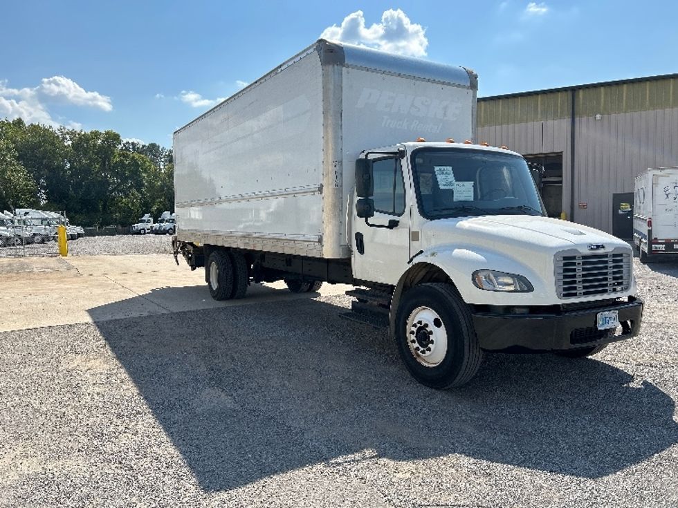 Medium Duty Box Truck-Light and Medium Duty Trucks-Freightliner-2019-M2-Hueytown-AL-146,810\n\t\tmiles-$ 61,750 - Image 1