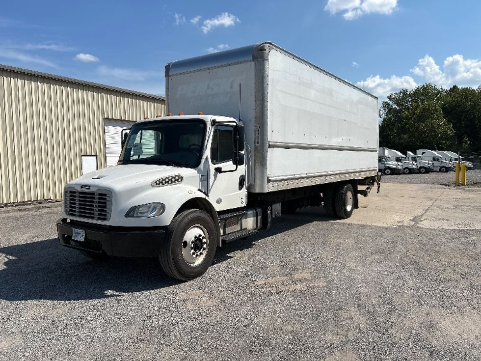 Medium Duty Box Truck-Light and Medium Duty Trucks-Freightliner-2019-M2-Hueytown-AL-146,810\n\t\tmiles-$ 61,750 - Image 3
