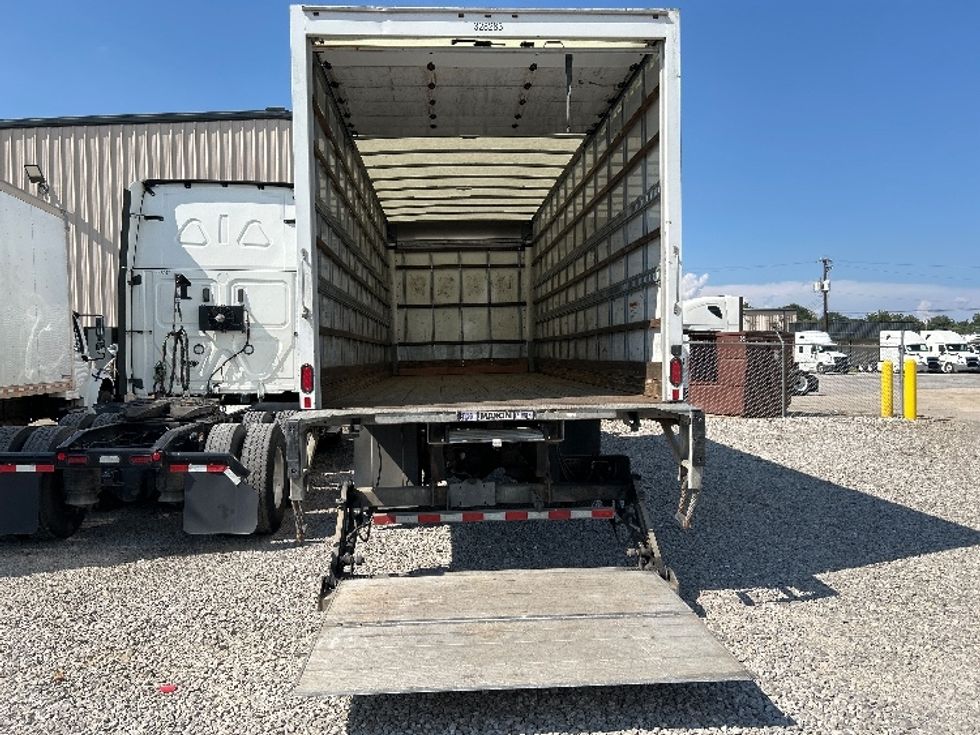 Medium Duty Box Truck-Light and Medium Duty Trucks-Freightliner-2019-M2-Hueytown-AL-146,810\n\t\tmiles-$ 61,750 - Image 9