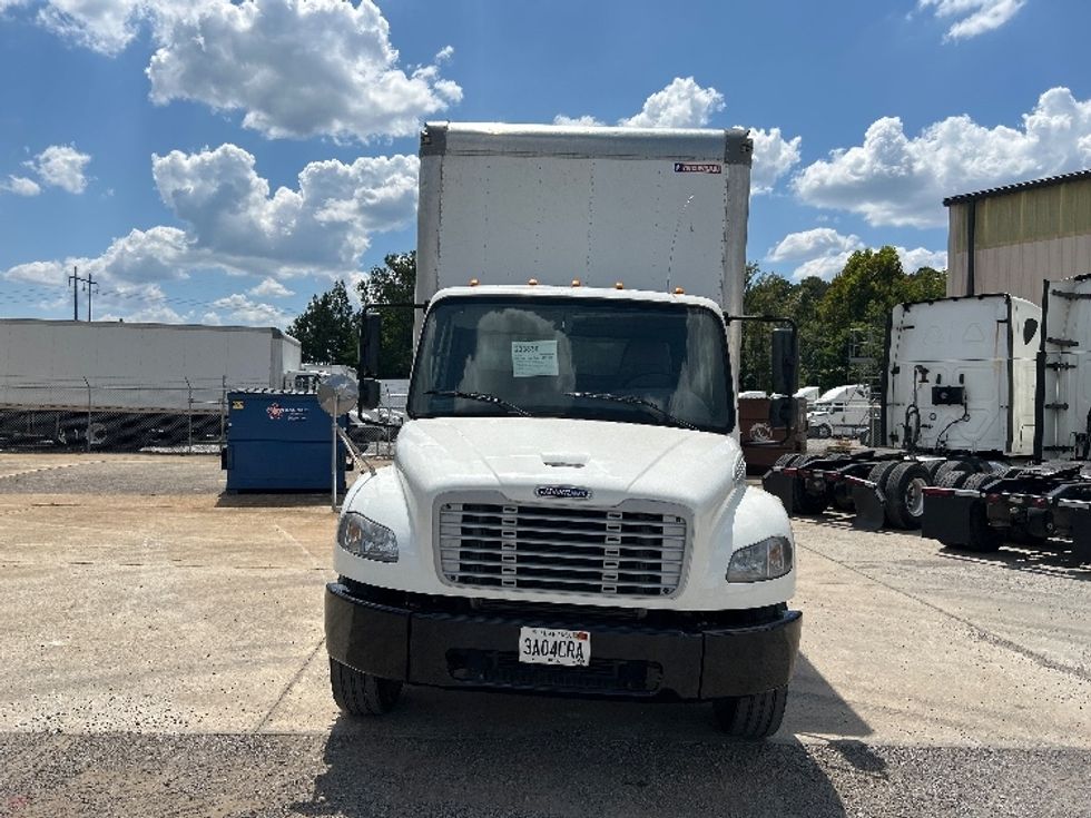 Medium Duty Box Truck-Light and Medium Duty Trucks-Freightliner-2019-M2-Hueytown-AL-184,438\n\t\tmiles-$ 47,000 - Image 2