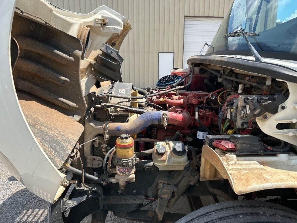 Medium Duty Box Truck-Light and Medium Duty Trucks-Freightliner-2019-M2-Hueytown-AL-184,438\n\t\tmiles-$ 47,000 - Image 23