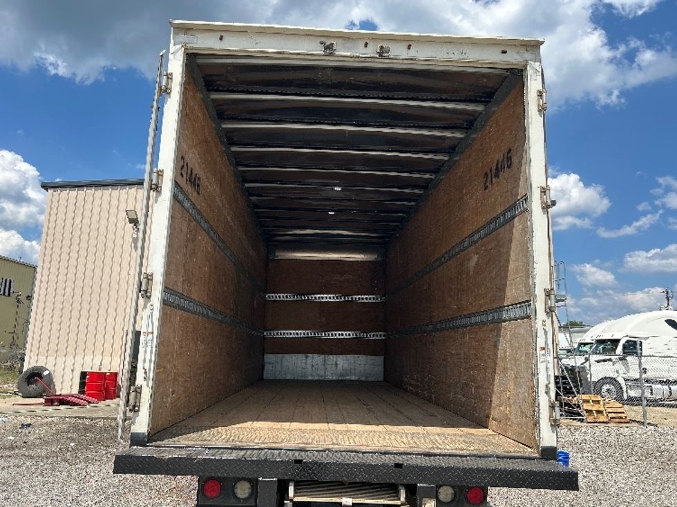 Medium Duty Box Truck-Light and Medium Duty Trucks-Freightliner-2019-M2-Hueytown-AL-184,438\n\t\tmiles-$ 47,000 - Image 8