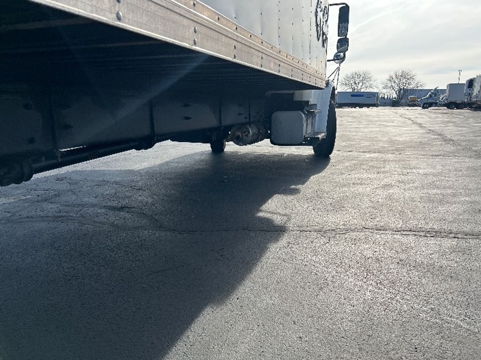 Medium Duty Box Truck-Light and Medium Duty Trucks-Freightliner-2019-M2-Indianapolis-IN-127,915\n\t\tmiles-$ 49,000 - Image 14