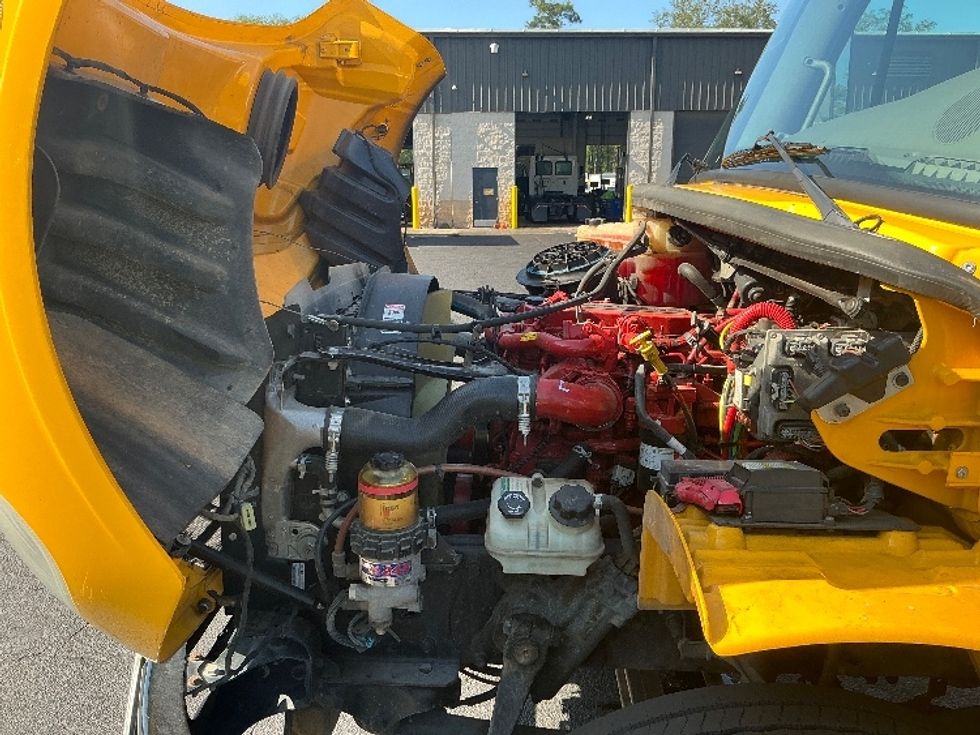 Medium Duty Box Truck-Light and Medium Duty Trucks-Freightliner-2019-M2-Jacksonville-FL-181,259\n\t\tmiles-$ 40,750 - Image 24