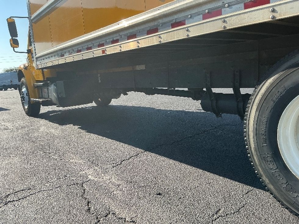 Medium Duty Box Truck-Light and Medium Duty Trucks-Freightliner-2019-M2-Jacksonville-FL-181,259\n\t\tmiles-$ 40,750 - Image 5