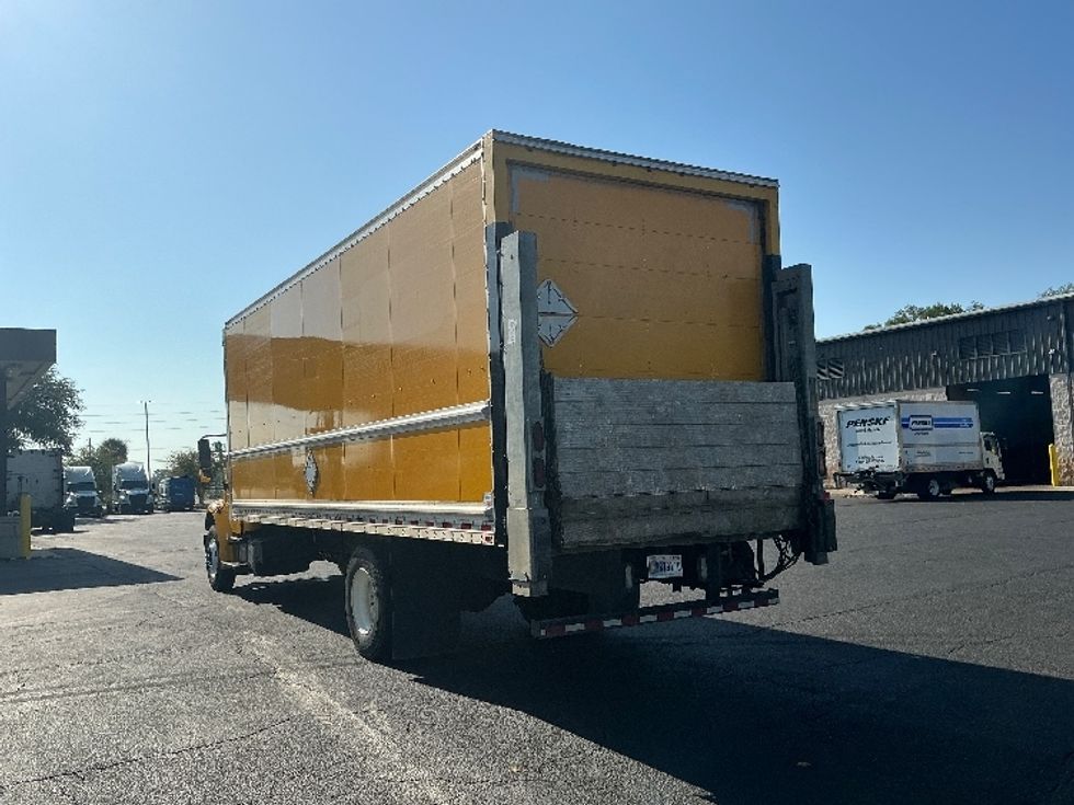 Medium Duty Box Truck-Light and Medium Duty Trucks-Freightliner-2019-M2-Jacksonville-FL-181,259\n\t\tmiles-$ 40,750 - Image 6