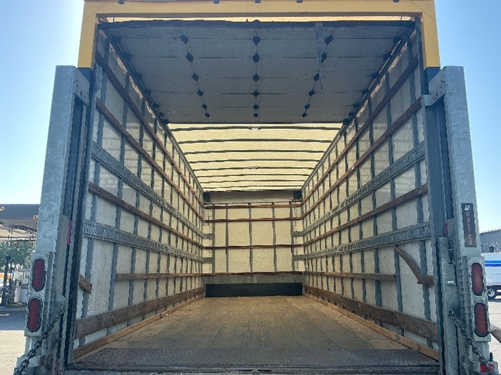 Medium Duty Box Truck-Light and Medium Duty Trucks-Freightliner-2019-M2-Jacksonville-FL-181,259\n\t\tmiles-$ 40,750 - Image 8