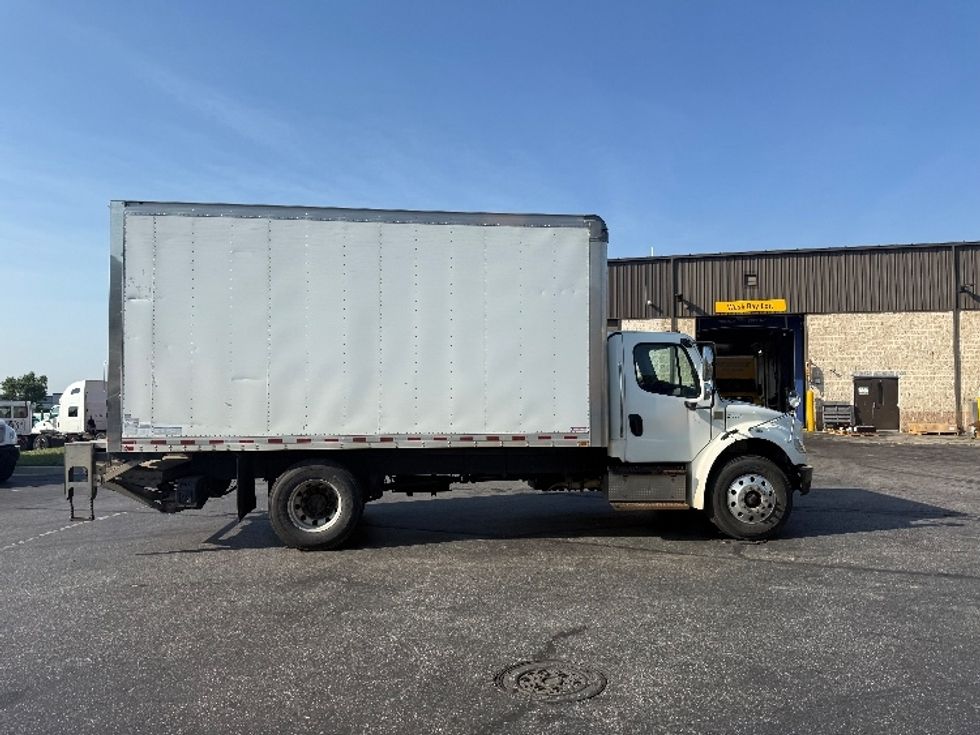 Medium Duty Box Truck-Light and Medium Duty Trucks-Freightliner-2019-M2-Jessup-MD-204,905\n\t\tmiles-$ 40,000 - Image 14
