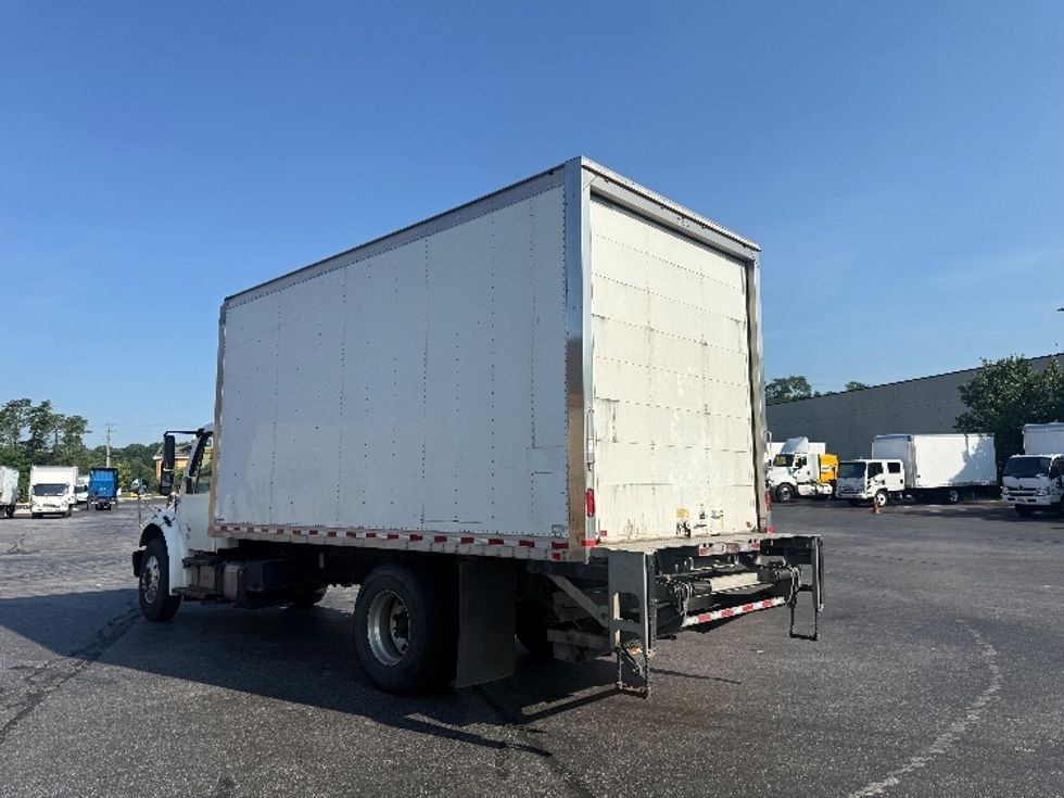 Medium Duty Box Truck-Light and Medium Duty Trucks-Freightliner-2019-M2-Jessup-MD-204,905\n\t\tmiles-$ 40,000 - Image 5