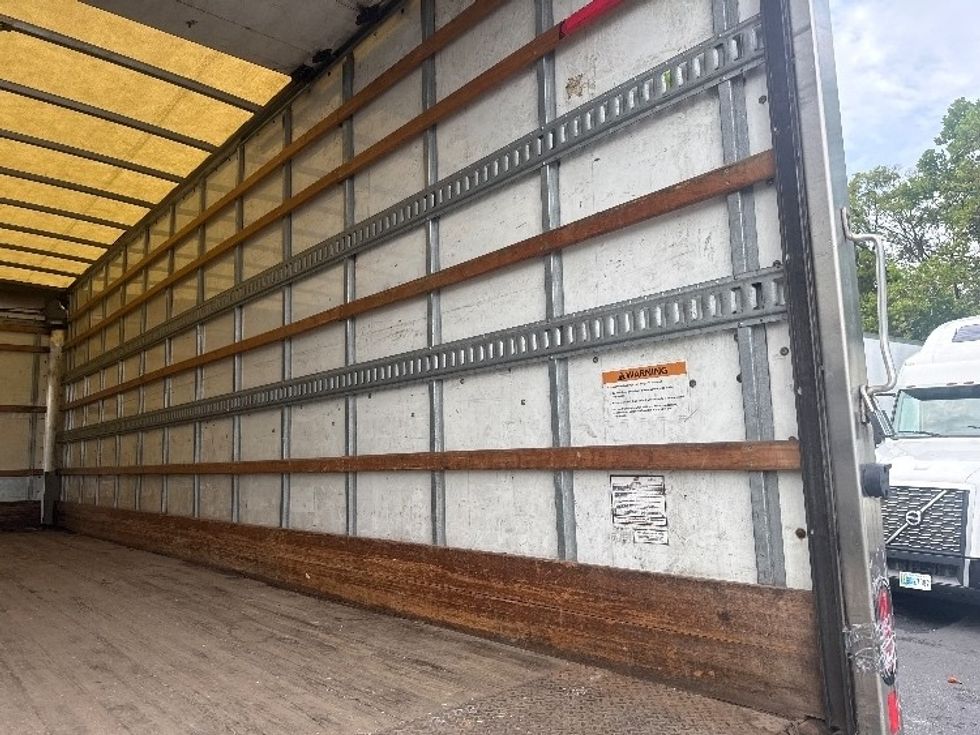 Medium Duty Box Truck-Light and Medium Duty Trucks-Freightliner-2019-M2-Jessup-MD-258,351\n\t\tmiles-$ 44,750 - Image 10