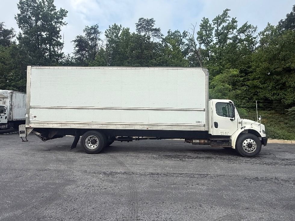 Medium Duty Box Truck-Light and Medium Duty Trucks-Freightliner-2019-M2-Jessup-MD-258,351\n\t\tmiles-$ 44,750 - Image 13