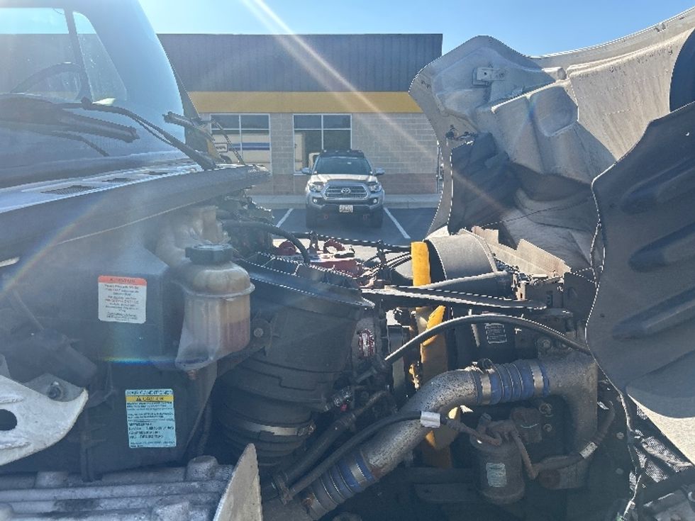 Medium Duty Box Truck-Light and Medium Duty Trucks-Freightliner-2019-M2-Jessup-MD-268,777\n\t\tmiles-$ 40,250 - Image 23