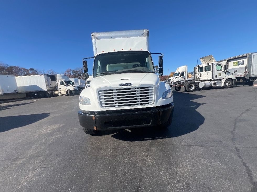 Medium Duty Box Truck-Light and Medium Duty Trucks-Freightliner-2019-M2-Jessup-MD-279,036\n\t\tmiles-$ 35,250 - Image 2